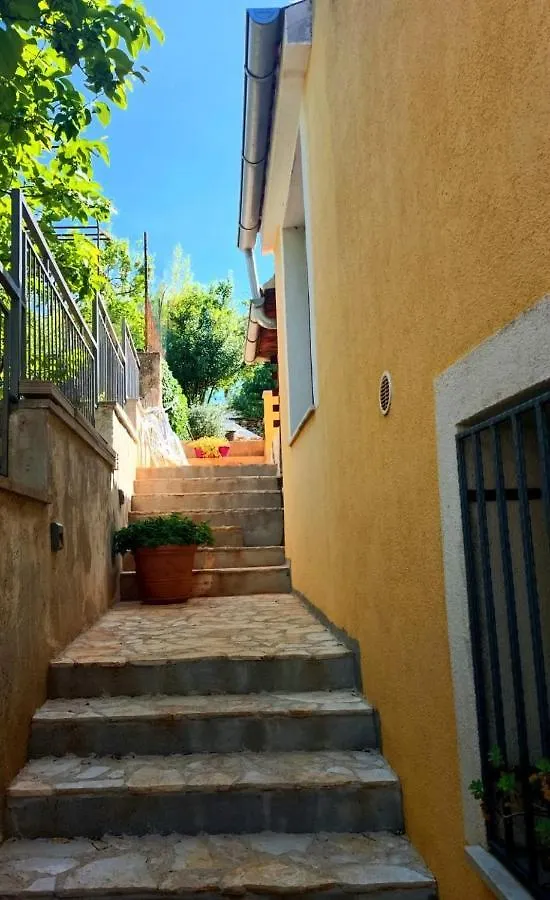 Studio Oliva - Free Parking Apartment Pula