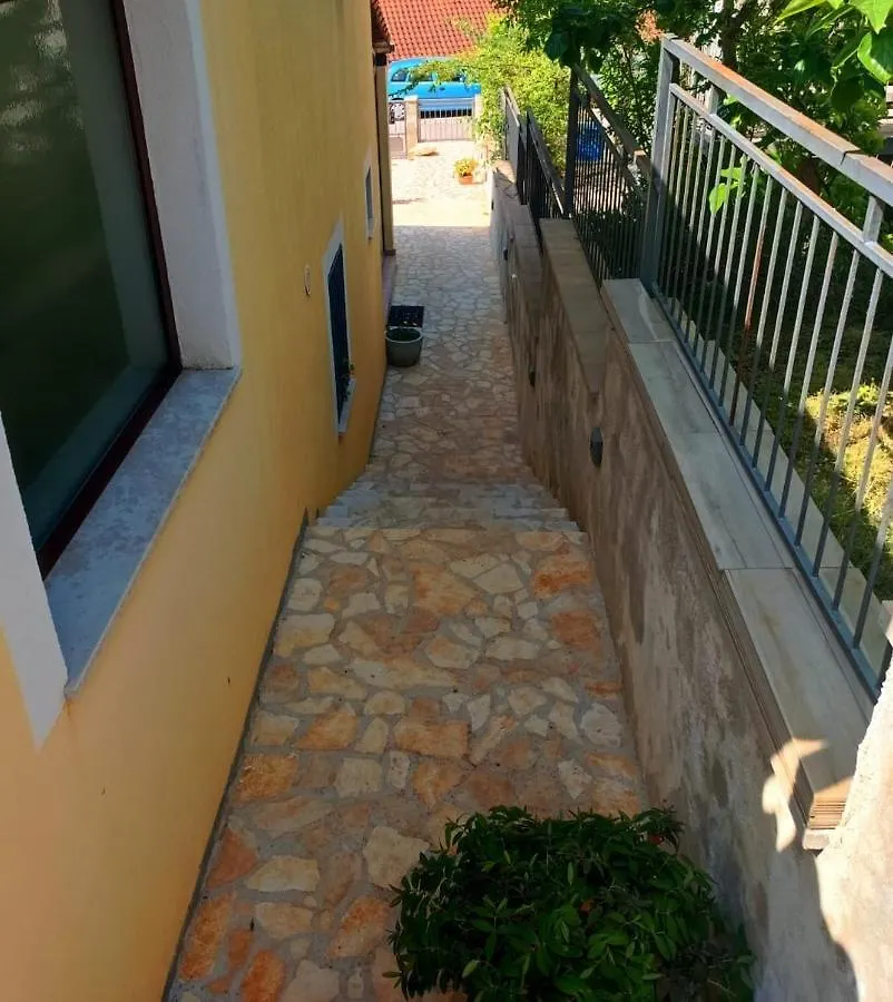 Studio Oliva - Free Parking Apartment Pula